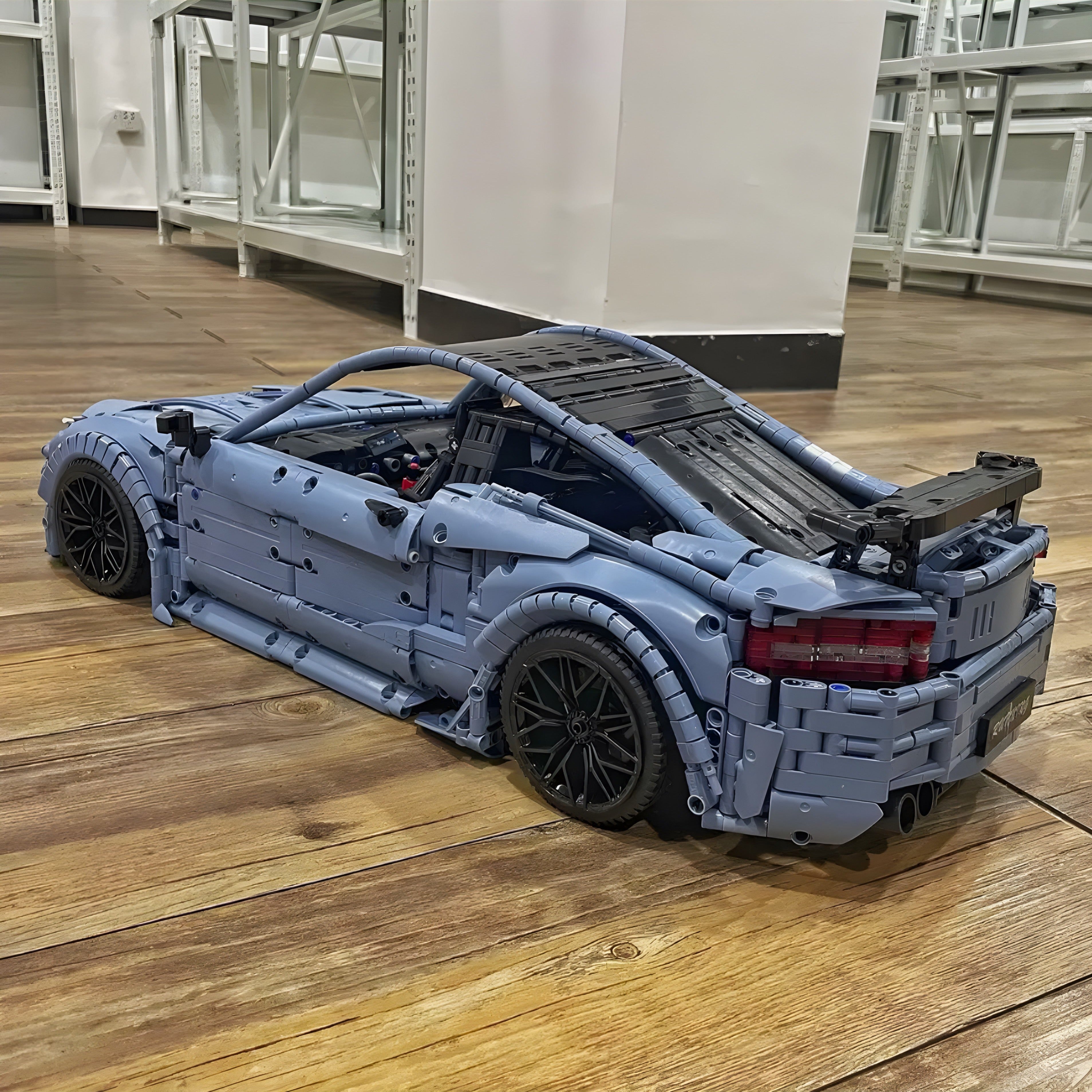Der ultimative satinblaue C63 AMG | 3920 Stück
