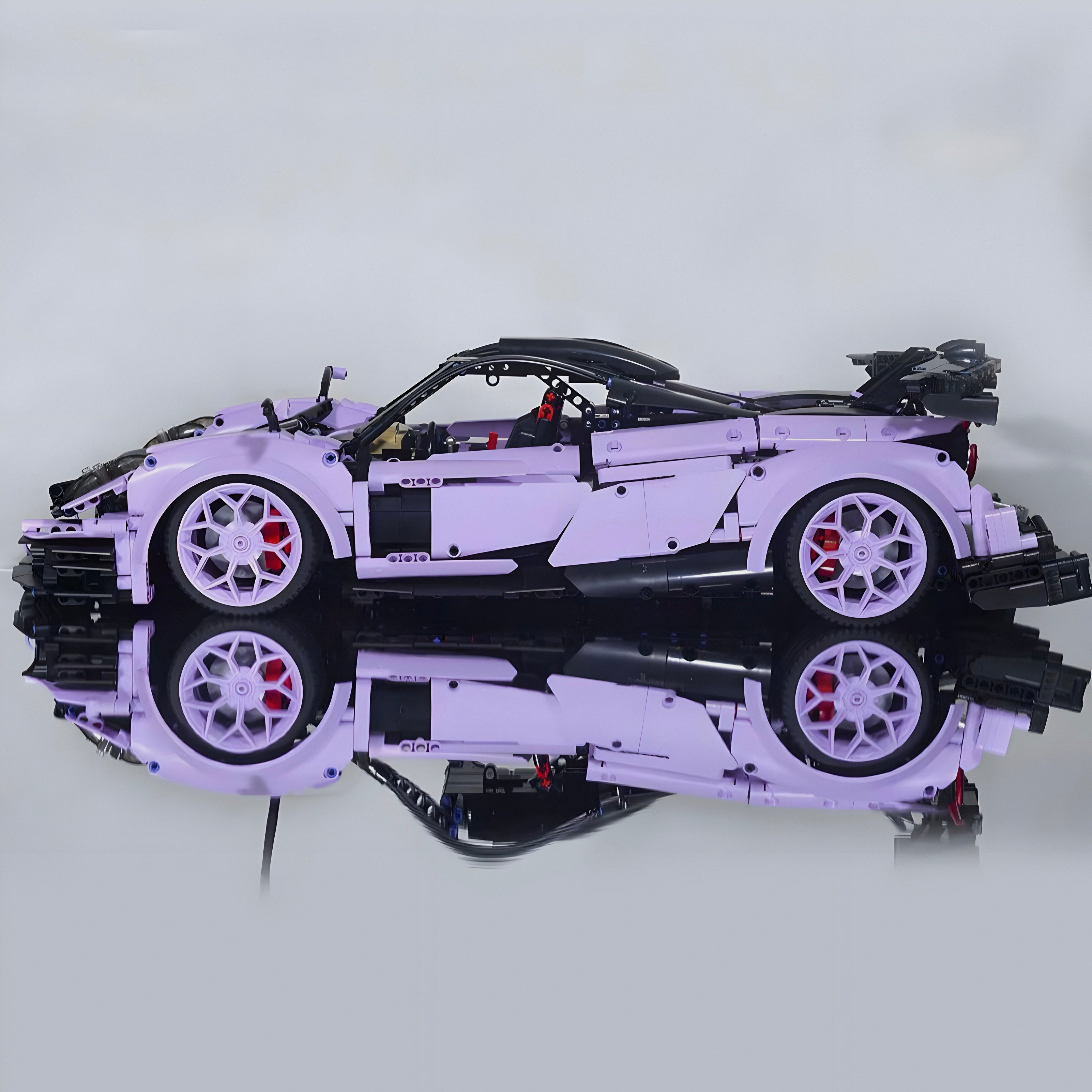 Italienisches Hypercar Violet Edition | 3430 Stück